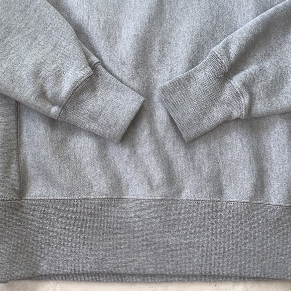 Champion Gray Sweatshirt EUC Small EUC Unisex - Picture 4 of 12